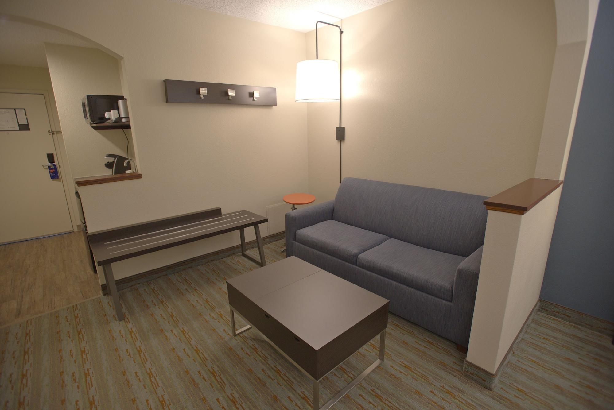 Holiday Inn Express Anderson I-85 - Exit 27- Highway 81 By Ihg Екстериор снимка