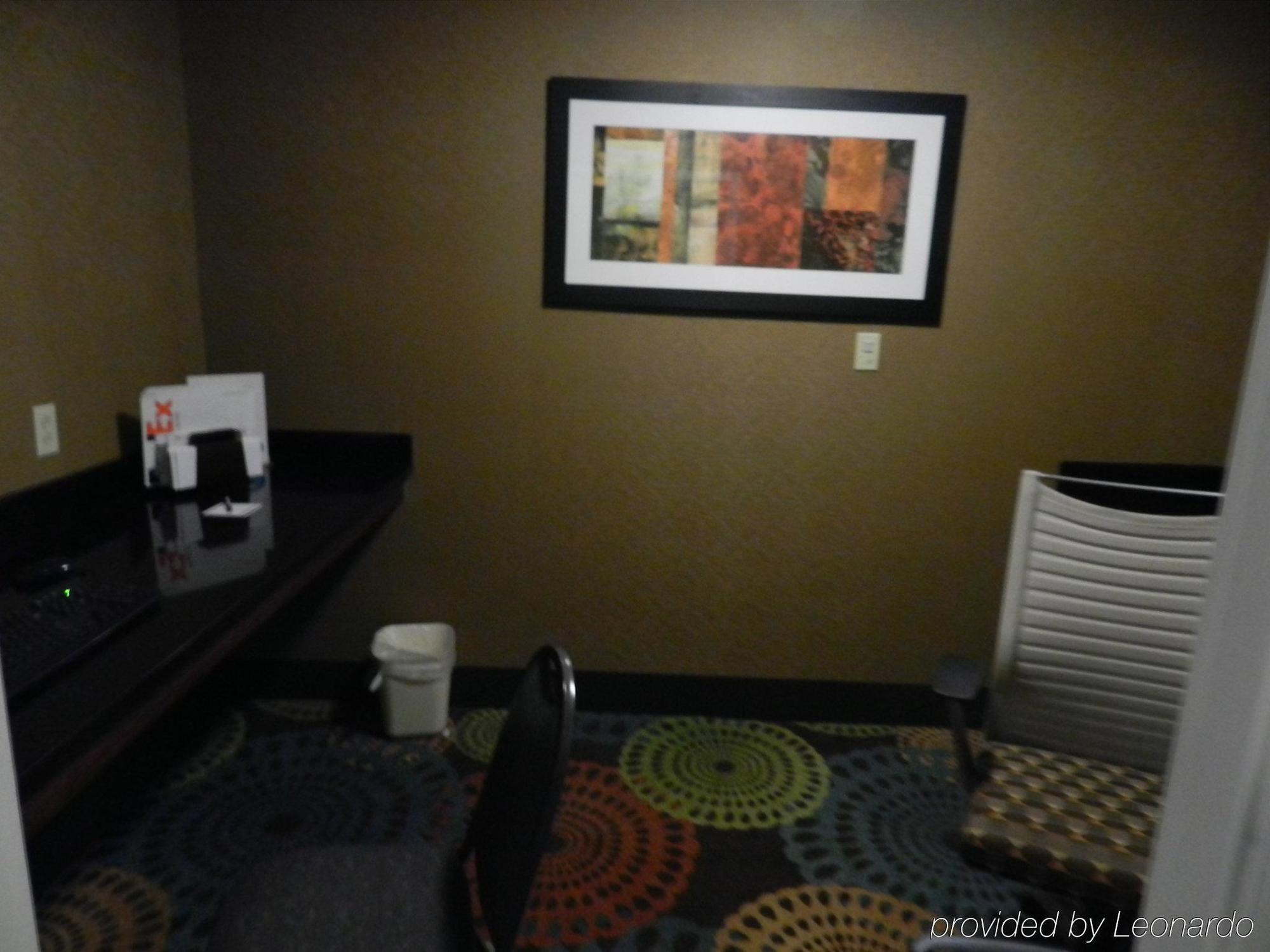 Holiday Inn Express Anderson I-85 - Exit 27- Highway 81 By Ihg Интериор снимка