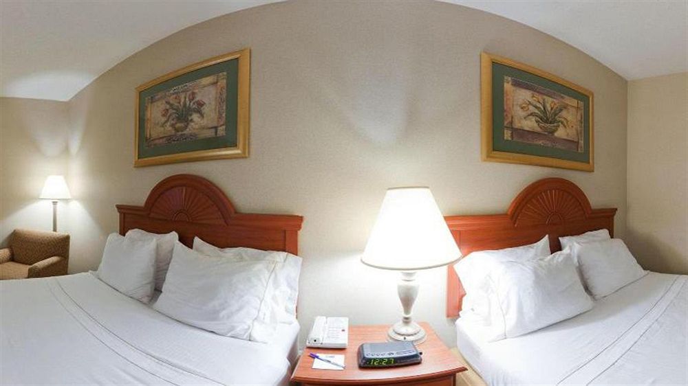 Holiday Inn Express Anderson I-85 - Exit 27- Highway 81 By Ihg Екстериор снимка