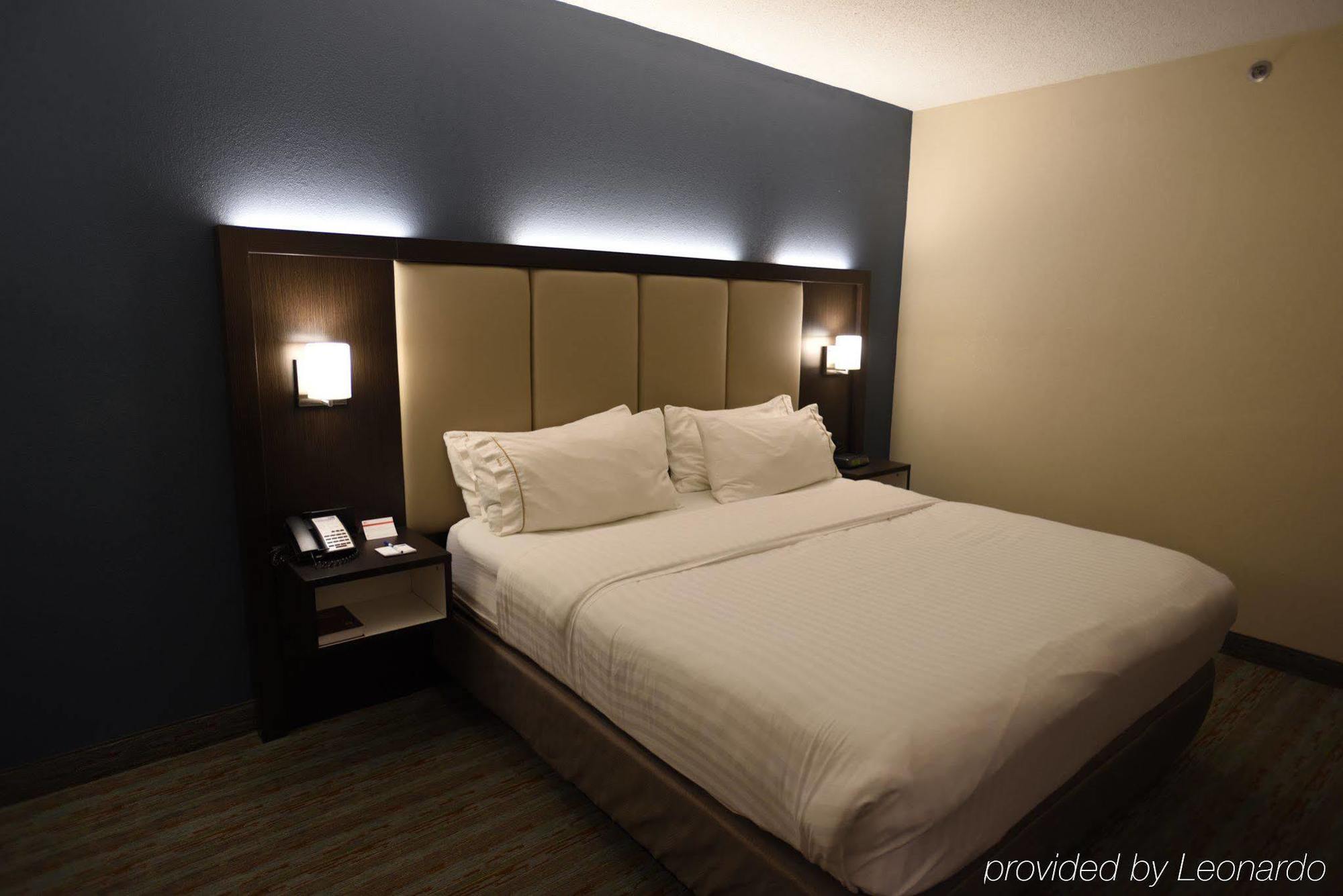 Holiday Inn Express Anderson I-85 - Exit 27- Highway 81 By Ihg Екстериор снимка