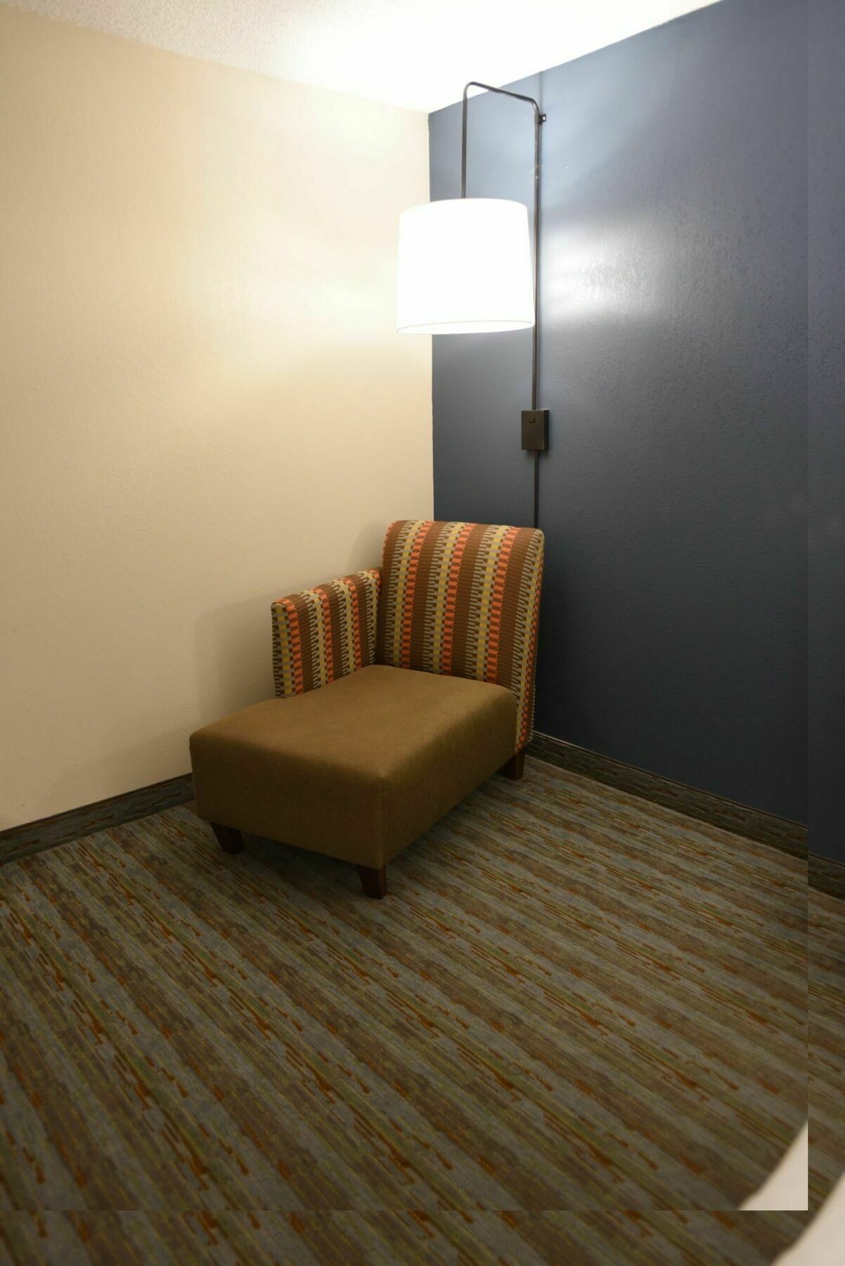 Holiday Inn Express Anderson I-85 - Exit 27- Highway 81 By Ihg Екстериор снимка